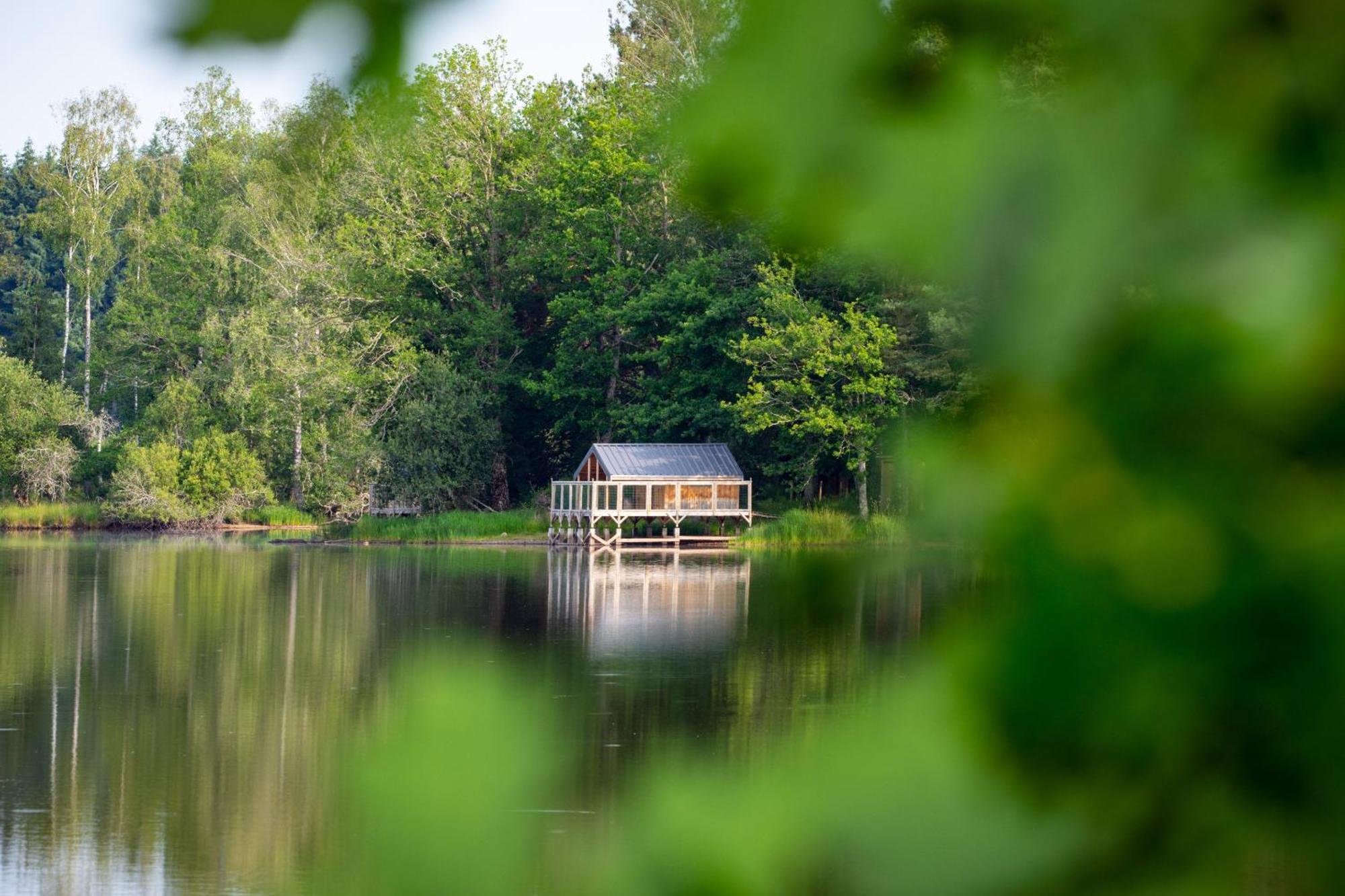 Lacustra Cabanes Accessibles En Canoe Et Chalets Tout Confort Flayat Bilik gambar