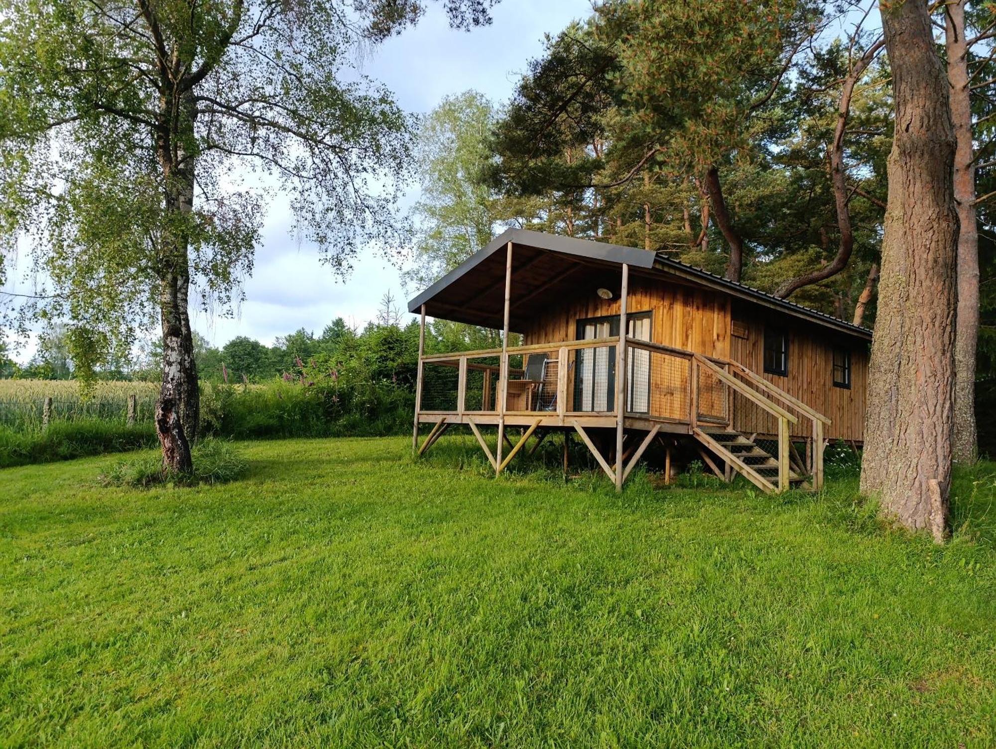 Lacustra Cabanes Accessibles En Canoe Et Chalets Tout Confort Flayat Bilik gambar